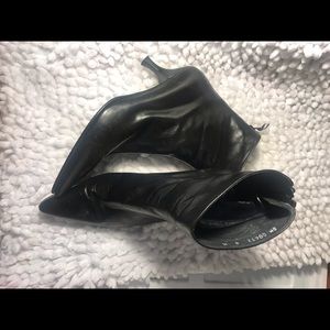 Stewart WEITZMAN Black Boots